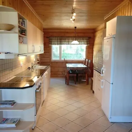 Loghouse In Hjorto Ödkarby