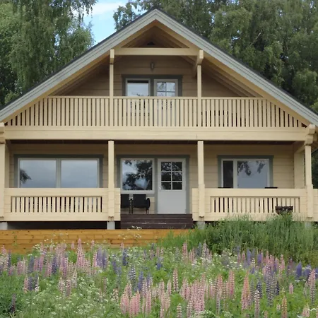 Villa Loghouse In Hjorto *
