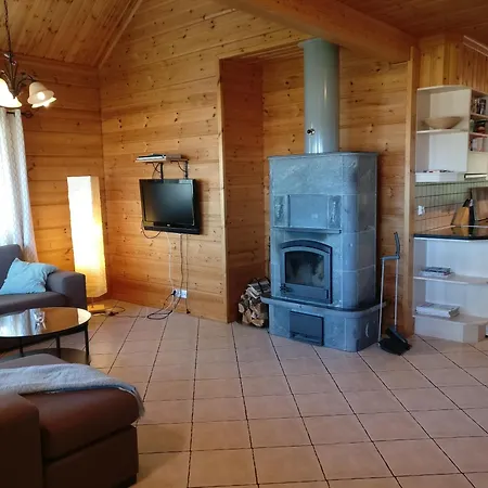 Villa Loghouse In Hjorto *